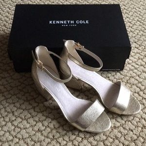 Kenneth Cole NY Hannon gold strappy heel - 6.5